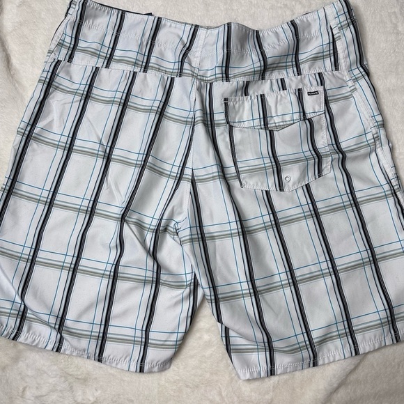 Hurley Swim Trunks - Picture 5 of 6